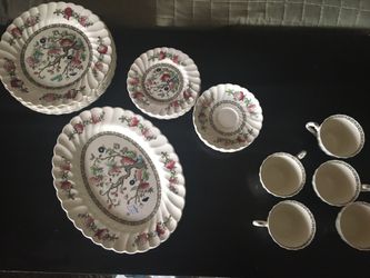 26 piece set Vintage Coalport Indian Tree dinner set and cups