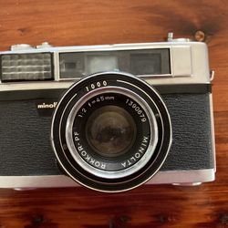 Minolta AL Rokkor-PF Camera With Lens and Lether Case, Vintage