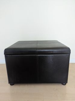 Storage  ottoman/ bench