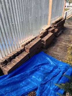 50 Scalloped concrete edging border brick pavers free 24"