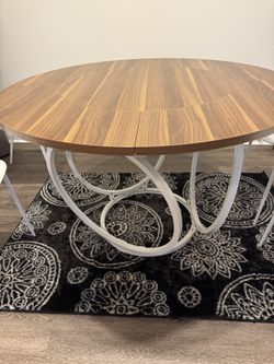 Outdoor or In Metal table ( only buyers plz)
