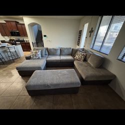 Living Room Sectional Couch 