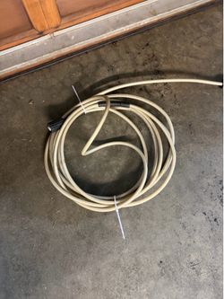 Pressure washer hose