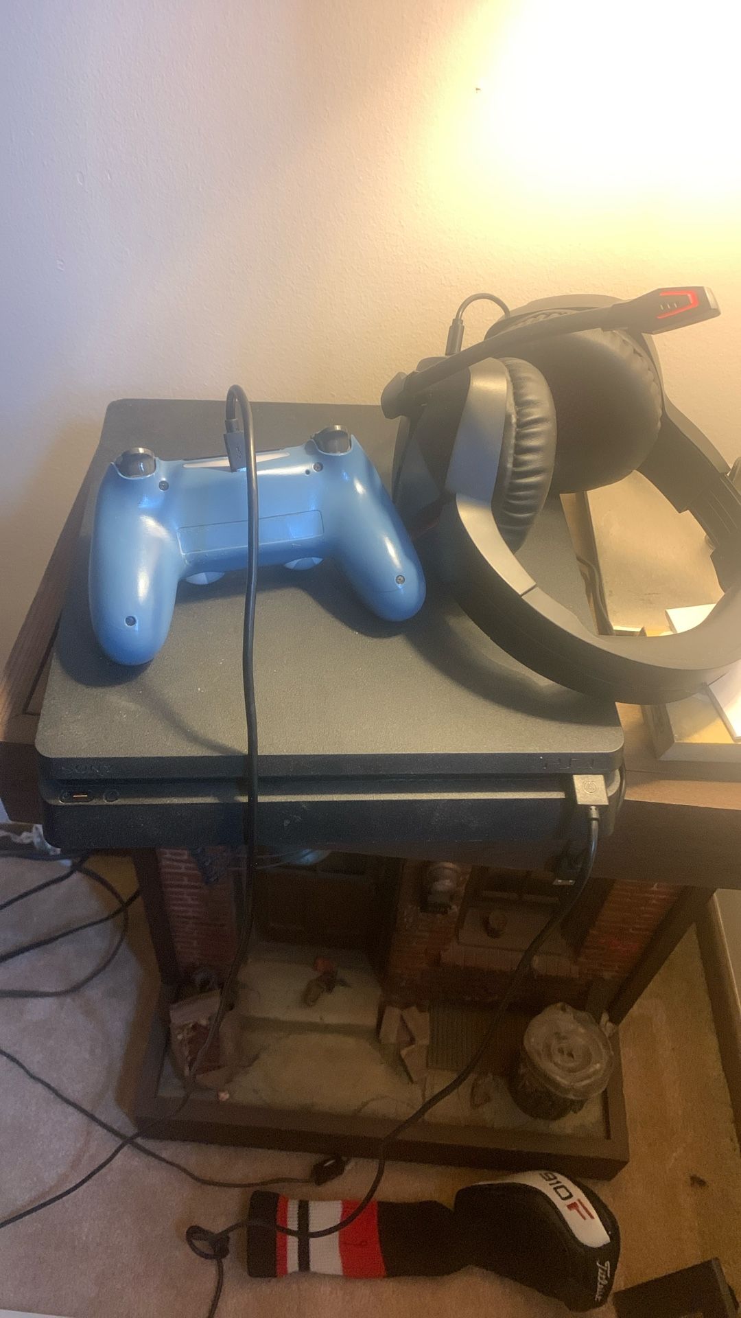 PS4 with Controller And Headset. 1 Terabyte
