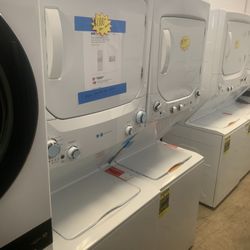 New Scratch And Dent GE 27” Laundry Center 6 Months Warranty 