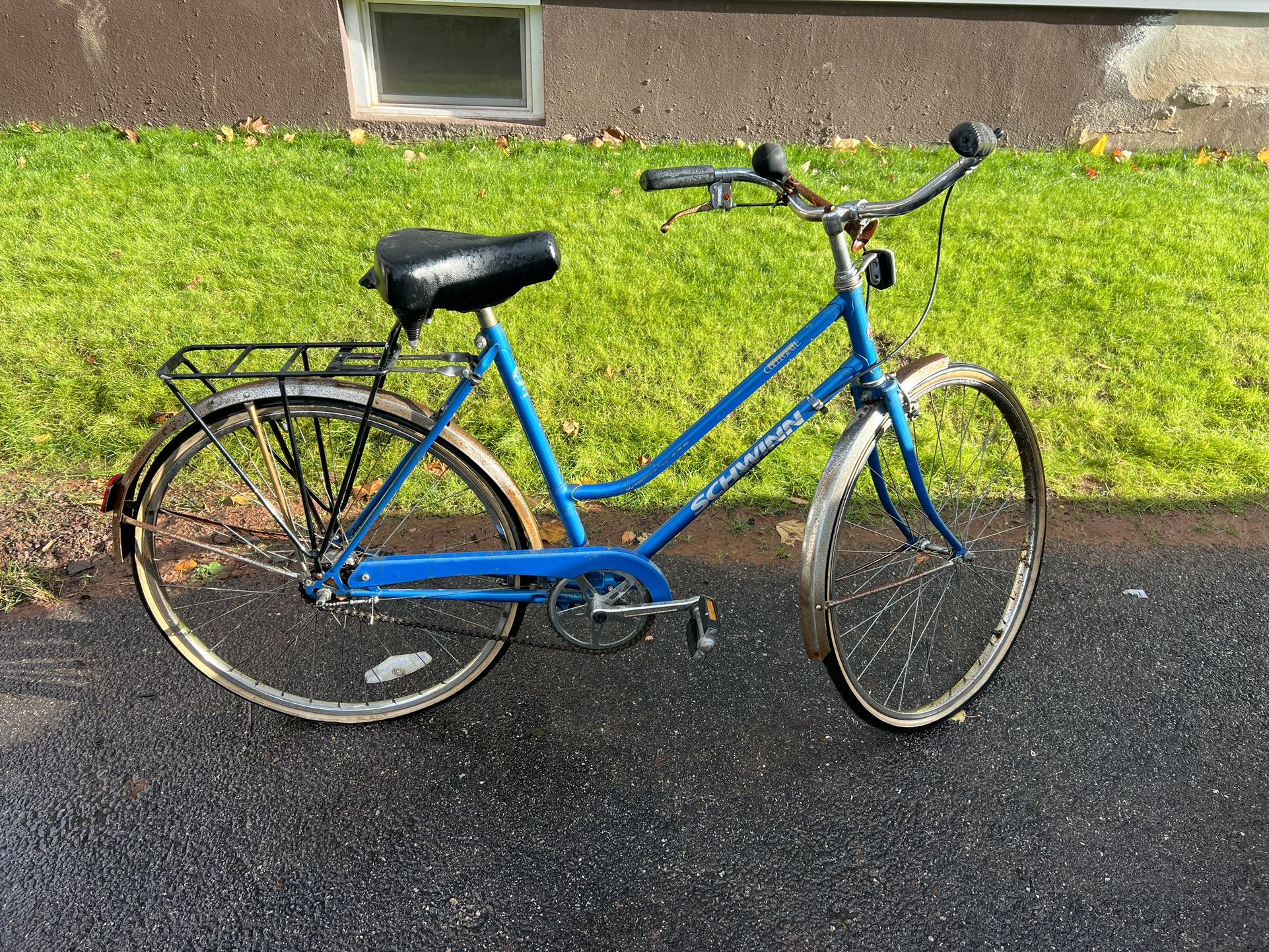 Vintage 1980 Bike Schwinn 36-590 Women’s Collegiate 3 Speed 26x1-3/8