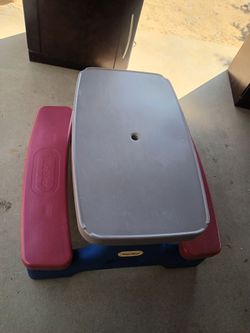 Little Tikes Kids Picnic Table and playground