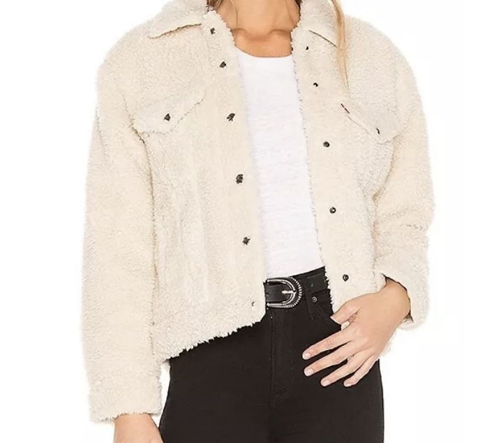 Levi's Women All Over Sherpa Trucker Jacket in Cloud Cream