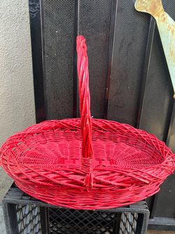 Red Vintage Wicker Basket in good condition, Azusa