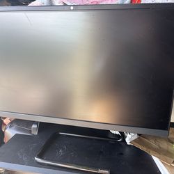 Lenovo IdeaCentre A340 All-in-One Desktop – 24” Touchscreen / Intel i3 / 8GB RAM / 1TB SSD