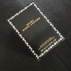 Daisy Marc Jacobs