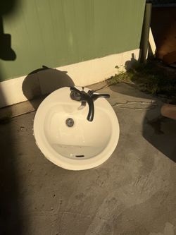 Bathroom sinks