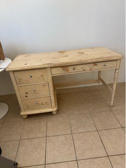 Desk