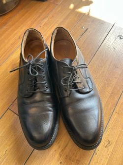 Bostonian "Strada" black leather oxfords in a men's size 12