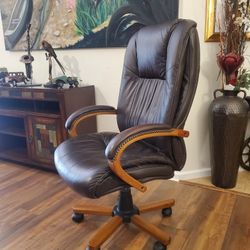 Executive Office Leather  Chair 
