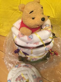 Table piece diaper cake honeypot with Pooh
