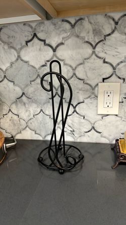 Black Wrought Iron Paper Towel Holder