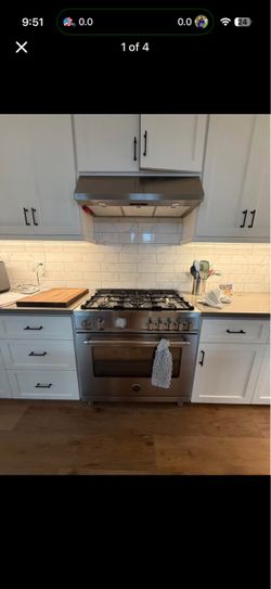 Gas stove bertazzoni like he cafe or wolf 36”