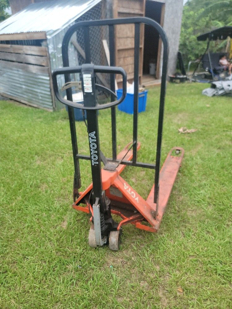 Pallet Jack