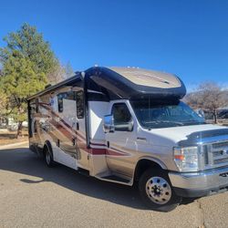 WINNEBAGO ASPECT 28T  2012