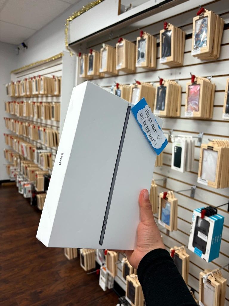 Apple IPad 8th Gen Tablet - Payments Available - Pay $1 Down To take It home