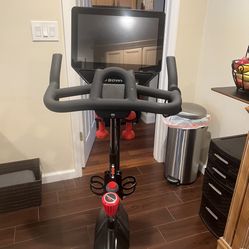 Bowflex Exercise Bike With Console And Kettlebell