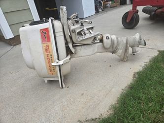 Johnson 5.5 HP Sea-Horse Outboard Motor