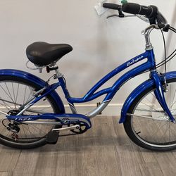 Woman’s Trek Hybrid Cruiser 7Speed Aluminum Tuned Ready/Ride
