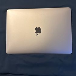 APPLE M1
