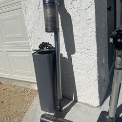 Vacuums -Cordless Stick Rechargeble /hand Held(LG And samsung