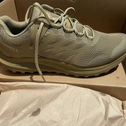 New Merrell’s 