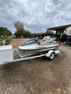 Polaris 2000 4 seater jet ski !