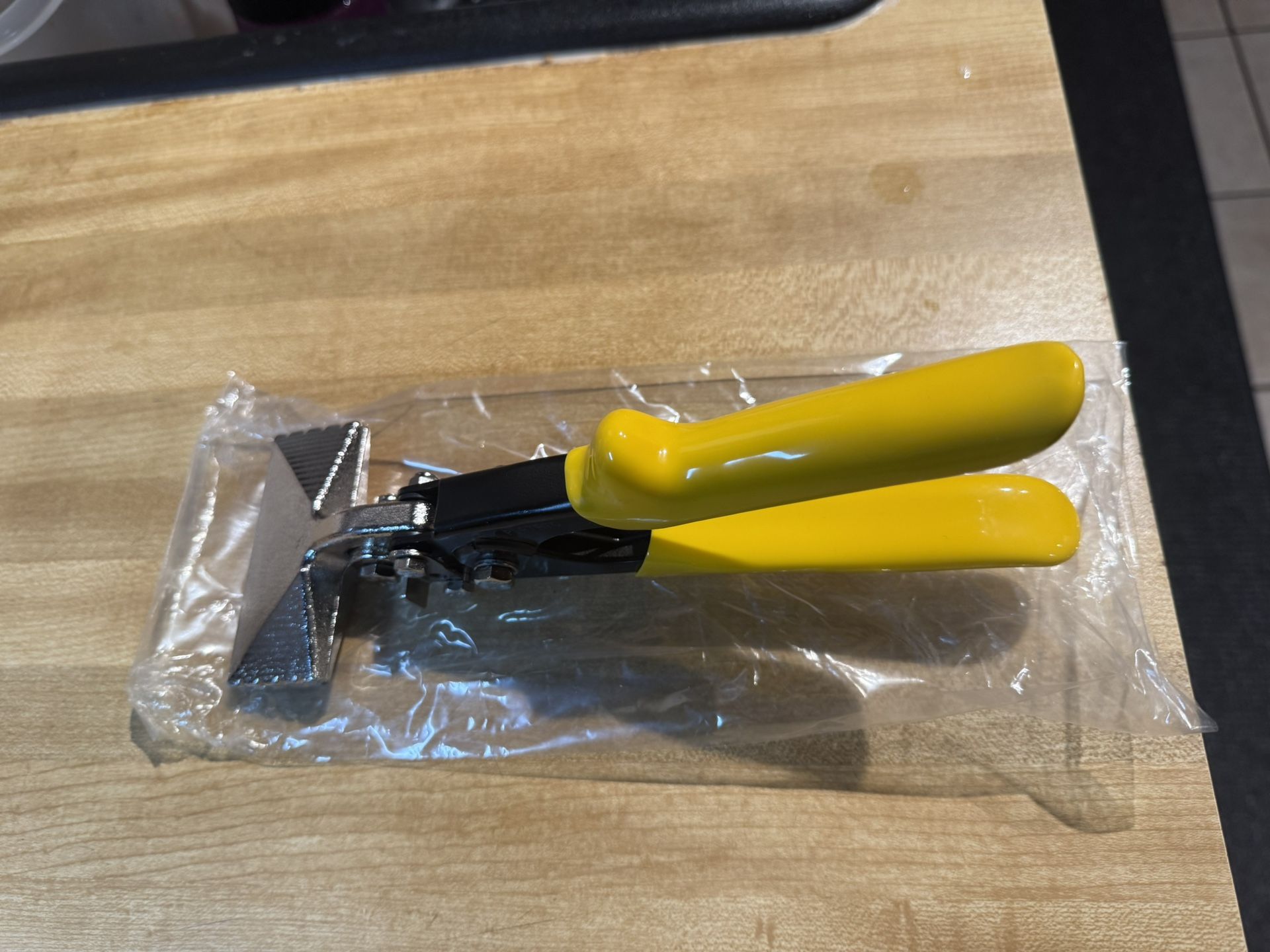 3 Inch Hand Seamers Sheet Metal Bender Tools for Bending, Seaming and Straightening 18-30 Gauge Sheet Metal, Duckbill Pliers for HVAC $25 new