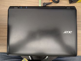 Acer Travelmate 11" 115B laptop