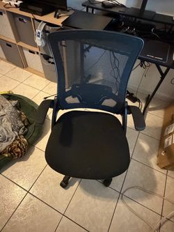 Desk chair