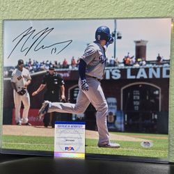 MAX MUNCY DODGERS SIGNED 11X14 GET IT OUT OF THE OCEAN HR VS MADBUM PHOTO  PSA