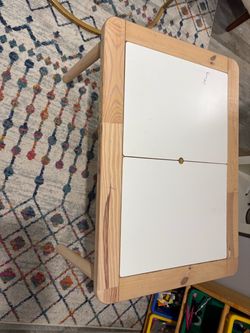Kids activity table