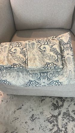 Pottery Barn Duvet & Shams