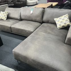 115”sofa，$660