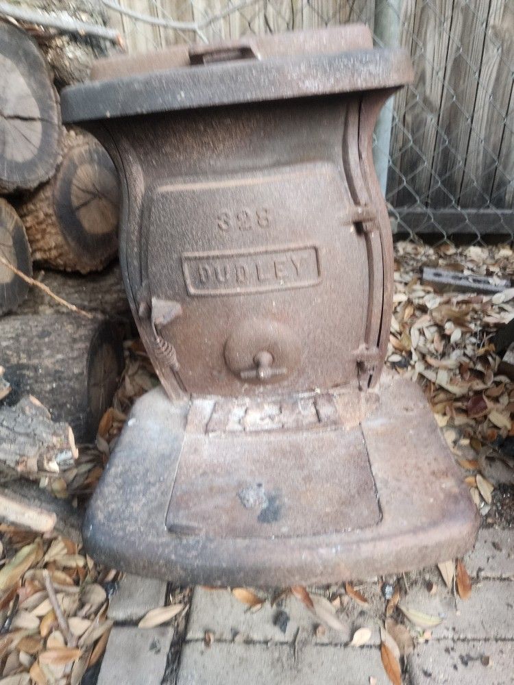 THIS IS NOT SOLD. Wood Stove