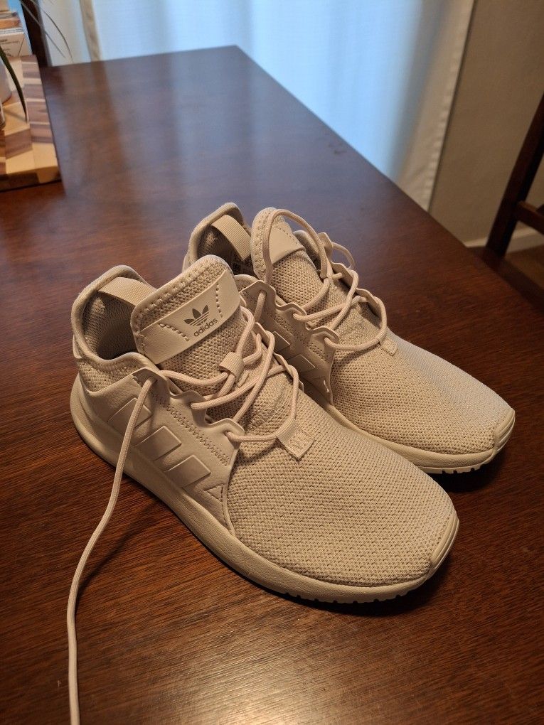 Adidas Kids Size 4