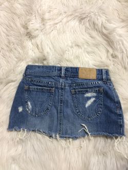 Hollister denim skirt size:1 purchased at hollister. *make me an offer
