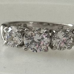 Sterling Silver 925 with Cubic Zirconia—Size 7