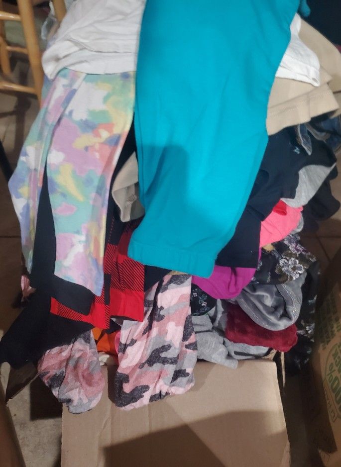 girls 7/8 lot of clothes