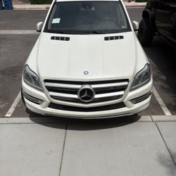Mercedes Benz GL450