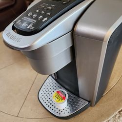 Keurig K-Elite Coffee Maker 