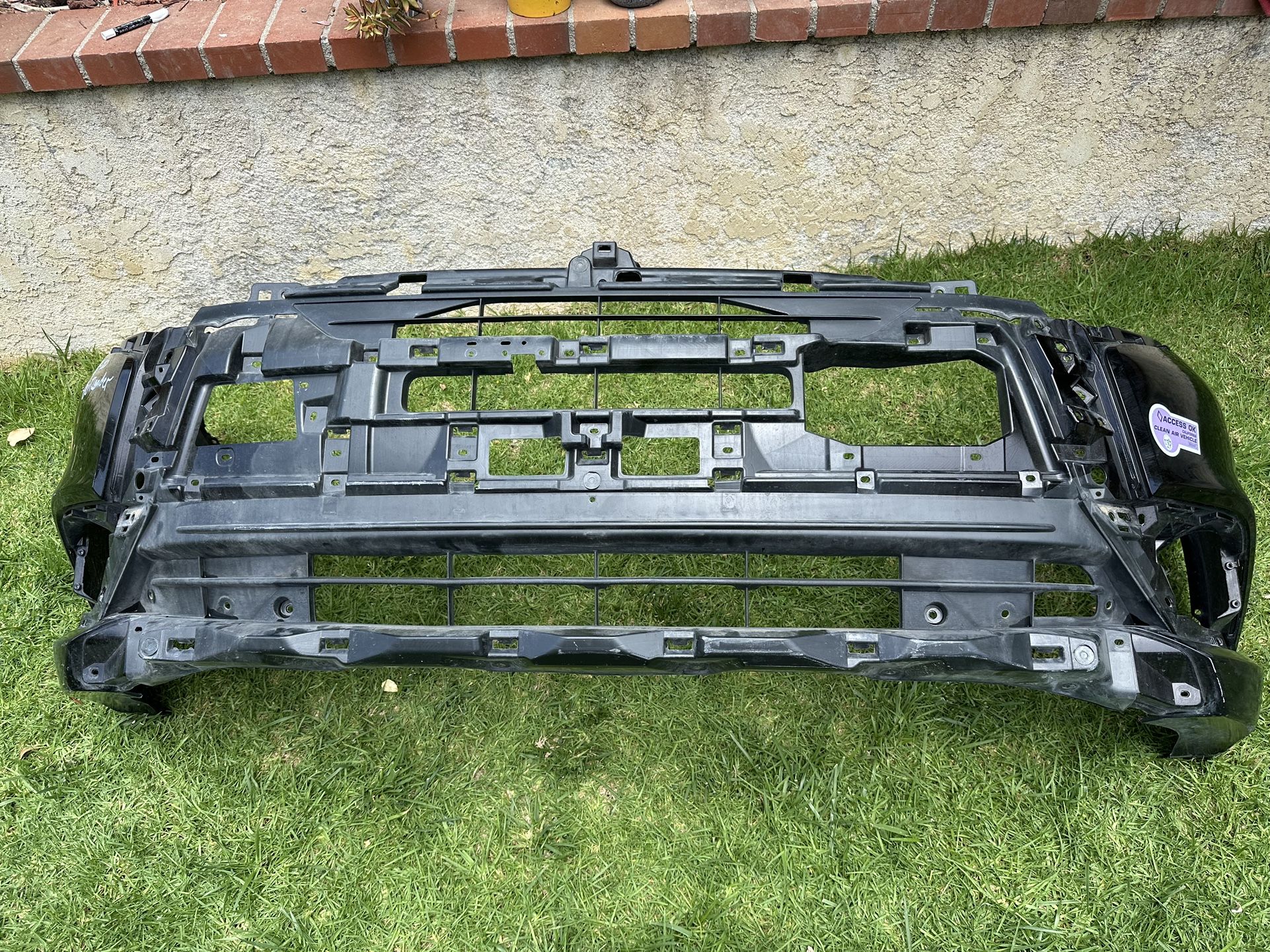 2019-2020 Mitsubishi Outlander Front Bumper OEM