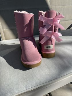 Ugg Size 5 Girls Fits 7 Woman’s