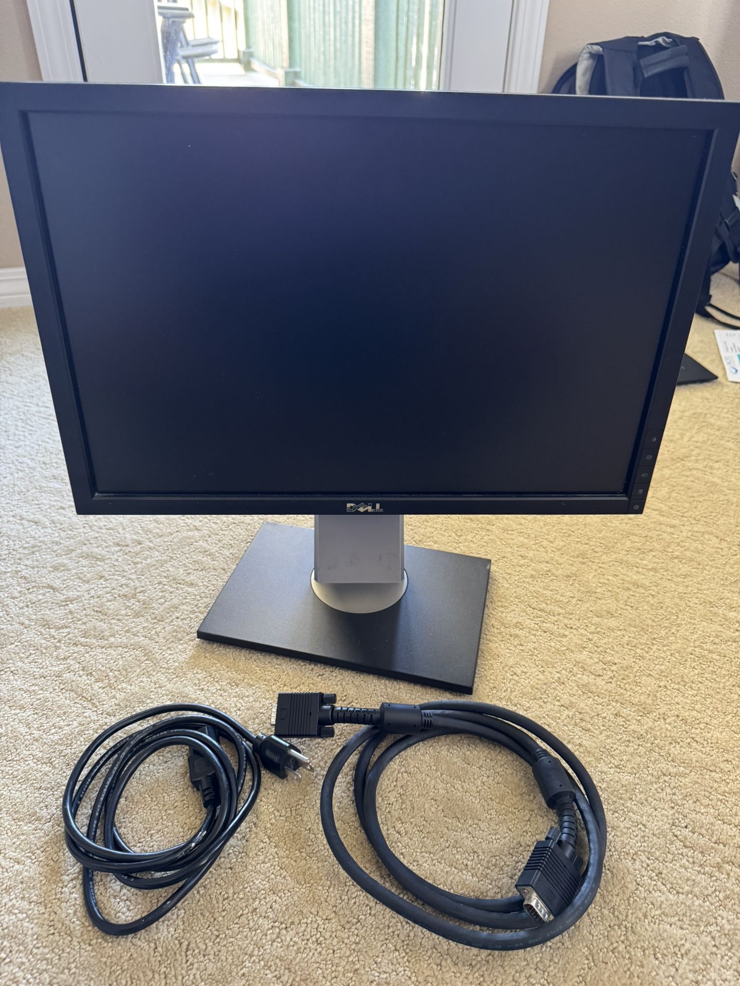 Dell Flat Screen Monitor 19 Inches