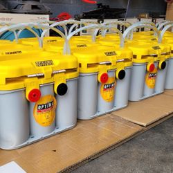 OPTIMA Batteries OPT8014-045 8014-045 D34/78 YellowTop Dual Purpose car truck Battery. Bateria Para Carro Camioneta

PRICE IS FIRM. Optima yellow top 